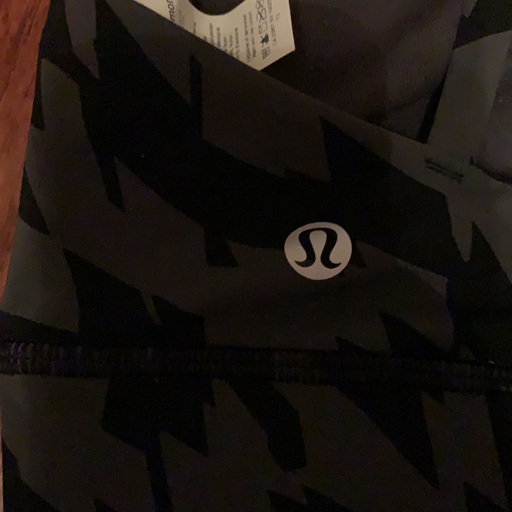 Lulu Lemon Energy Bra View 3